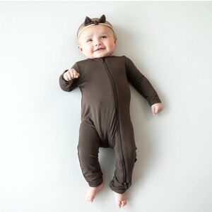 Kyte BABY Dark Brown Zippered Romper